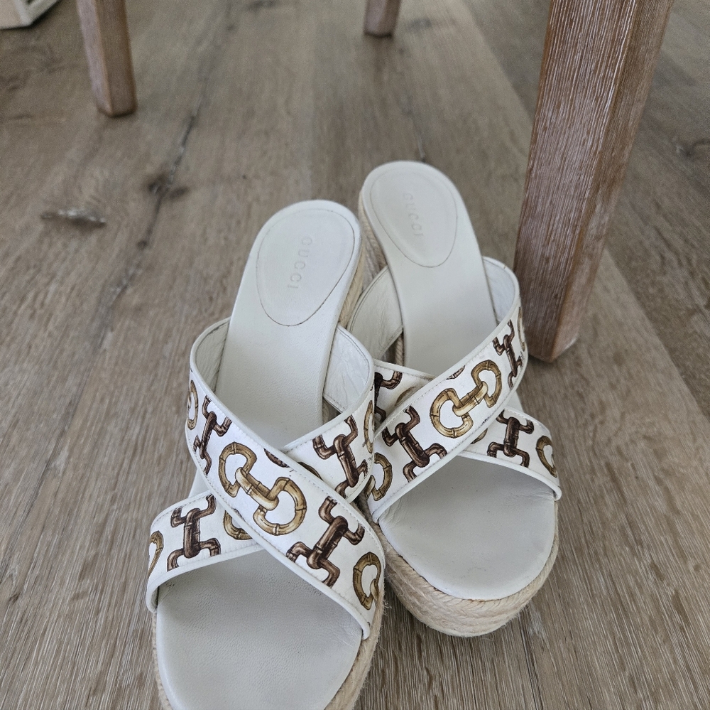 Gucci Women's White and Brown Platform Sandals - Picture 5 of 12